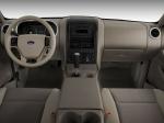 Ford Explorer 2006 года